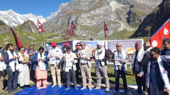 ८ बुँदे घोषणापत्र जारी गर्दै अपिहिमाल वेस क्याम्प भ्रमण सम्पन्न 